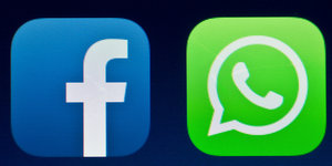 App-Symbole von Facebook und WhatsApp