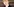 Chelsea Manning blickt in die Kamera