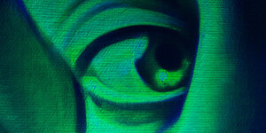Ein grünes gemaltes Auge