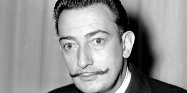 Salvador Dali, auf einem Foto vom November 1942, aufgenommen in New York
