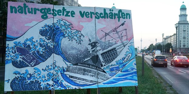 ein Plakat mit großen Wellen auf dem steht „naturgesetze verschärfen“