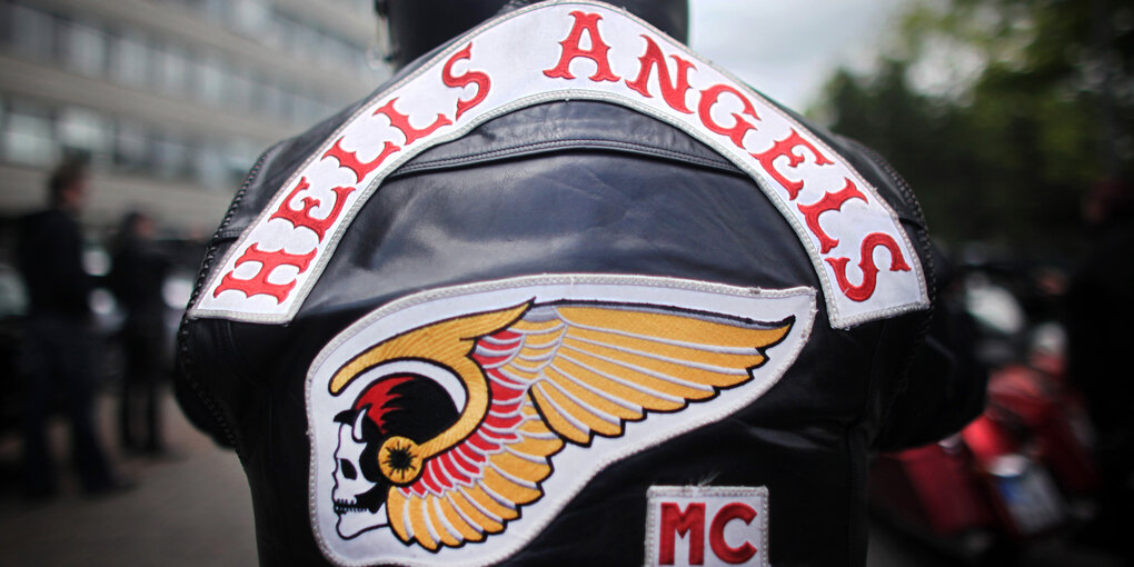 Rücken eines Hells Angels Mitglied