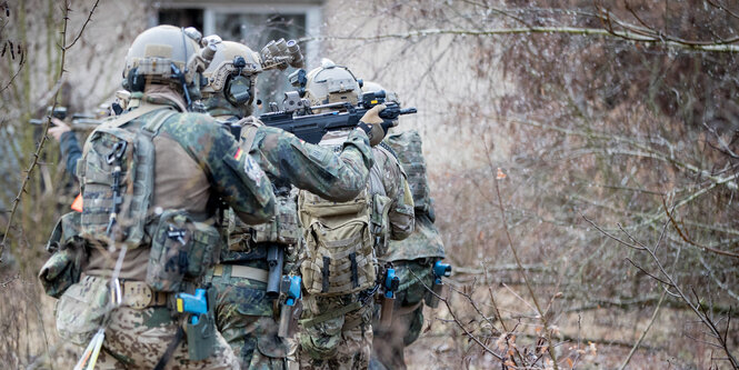 Bundeswehrsoldaten bei einer Übung