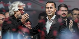 Luigi Di Maio mit seinem Ziehvater Beppe Grillo