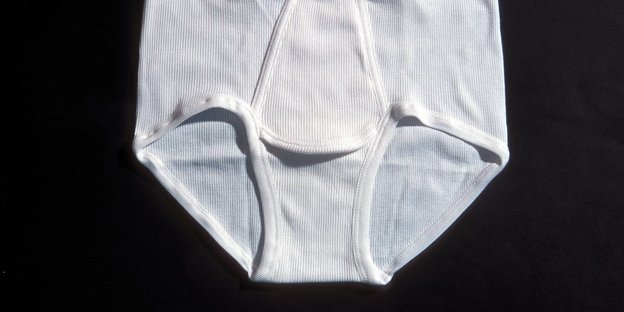 Eine Feinripp-Unterhose
