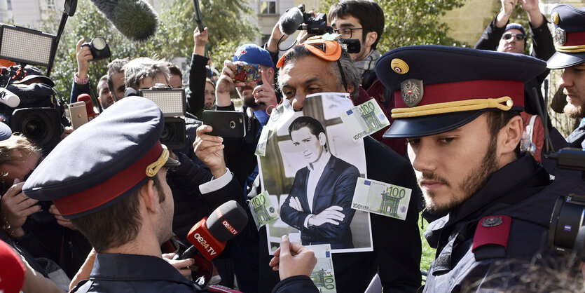 Protestaktion gegen das Vermummungsverbot in Wien