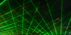 Grüne Laserstrahlen