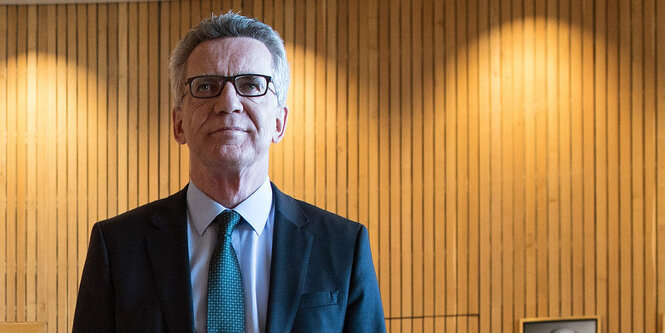 Porträt De Maizière