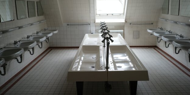 Ein Sanitärraum Ein Sanitärraum