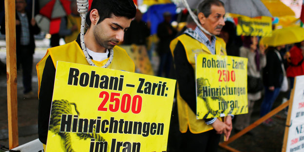 Demonstranten protestieren gegen Hinrichtungen im Iran