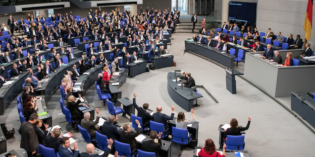 Blick auf den Plenarsaal des Bundestags