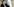 Frank Bsirske gestikuliert mit der Hand