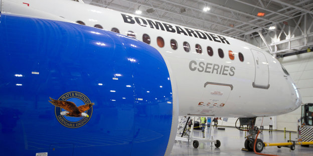 Flugzeug im Hangar: Bombardier-Fertigung in Quebec