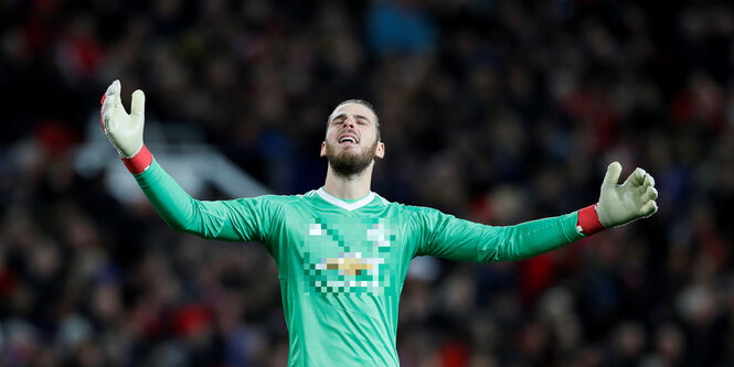 David De Gea mit geschlossenen Augen und ausgebreiteten Armen