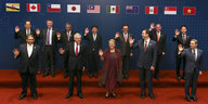 Vertreter*innen der 11 Mitgliedsstaaten des CPTPP vor der Unterzeichung des Abkommens in Chile