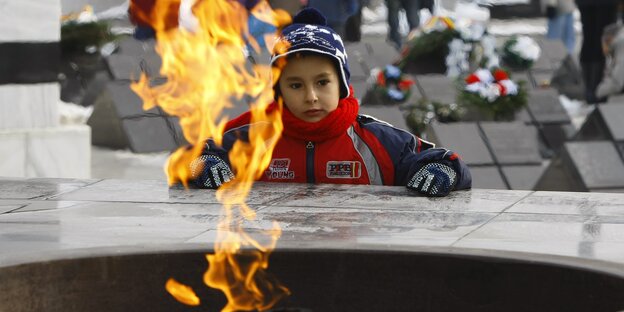 Eine ewige Flamme erinnert in Timisoara an die Opfer der Revolution von 1989