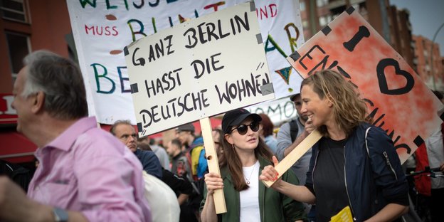 "Ganz Berlin hasst die Deutsche Wohnen"