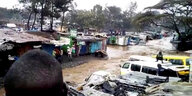 In den Straßen Nairobis steht das Wasser