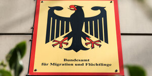 Amtsschild des Bundesamts für Migration und Flüchtlinge