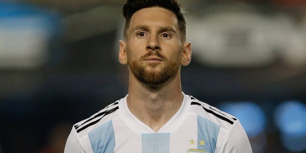 Porträt von Argentiniens Fußballstar Lionel Messi
