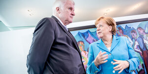 Angela Merkel und Horst Seehofer im Gespräch
