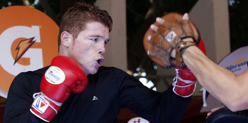 Saul Alvarez boxt