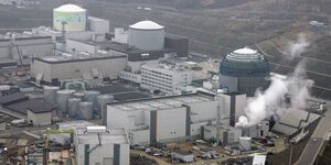 Ein Atomkraftwerk von oben
