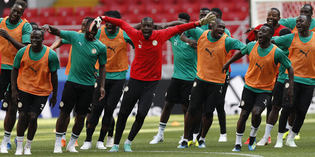Die senegalesische Mannschaft bereitet sich auf das Spiel gegen Polen vor