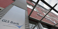 Außenansicht des Gebäudes der GLS Bank in Bochum