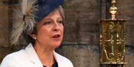 Die britische Premierministerin Theresa May spricht in der Westminster Abbey