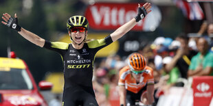 Annemiek van Vleuten gewinnt im Finale La Course by le Tour de France