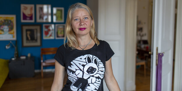Ein Porträt von Kat Menschik, die als Illustratorin arbeitet