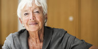 Porträt von Renate Schmidt, ehemalige Bundesministerin für Familie, Senioren, Frauen und Jugend