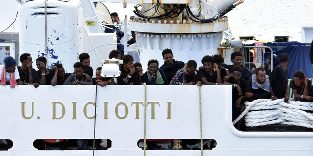 Migranten an Bord der Diciotti