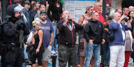 Neonazis auf der Demo in Chemnitz