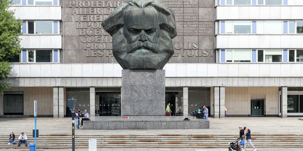 Das Karl-Marx-Denkmal in der Innenstadt von Chemnitz
