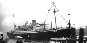 Das Flüchtlingsschiff "St. Louis" im Hafen von Havanna.