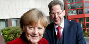 Maaßen mit Merkel