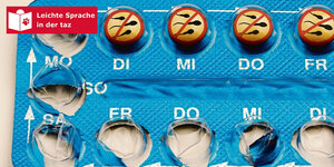 Eine Verpackung mit Pillen, auf denen Spermien durchgestrichen sind