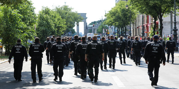 Polizeieinsatz vor Brandenburger Tor