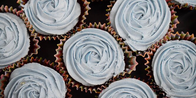 Ein Cupcake mit Cremefrosting