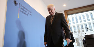 Horst Seehofer bei seiner Pressekonferenz