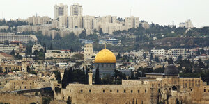 Blick auf Jerusalem mit der goldenen Kuppel des Felsendoms