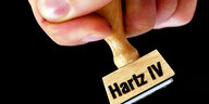 Stempel mit Aufschrift Hartz IV
