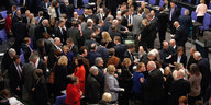 Die Bundestagsabgeordneten bei der Abstimmung am Donnerstag im Deutschen Bundestag