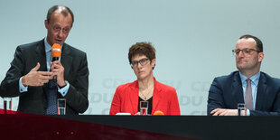 Merz, Kramp-Karrenbauer und Spahn nebeneinander
