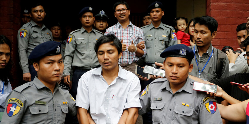 Journalisten Wa Lone, 32, and Kyaw Soe Oo, 28.