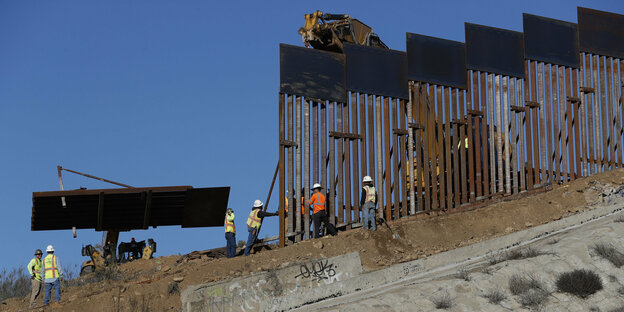 Mauerbau an US-Grenze
