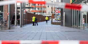 Absperrband der Polizei in Bottrop