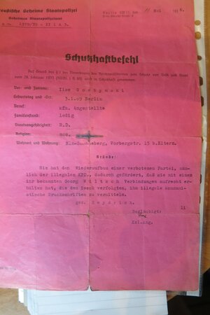 Ein "Schutzhaftbefehl" Ein "Schutzhaftbefehl"